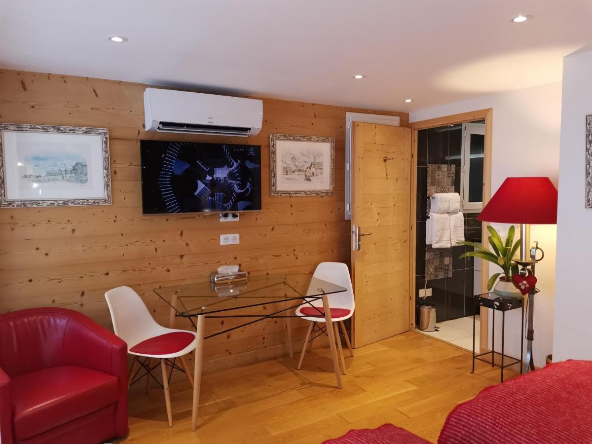 Chalet La Cachette Cyclists & Skiers Le Bourg-dʼOisans Dış mekan fotoğraf
