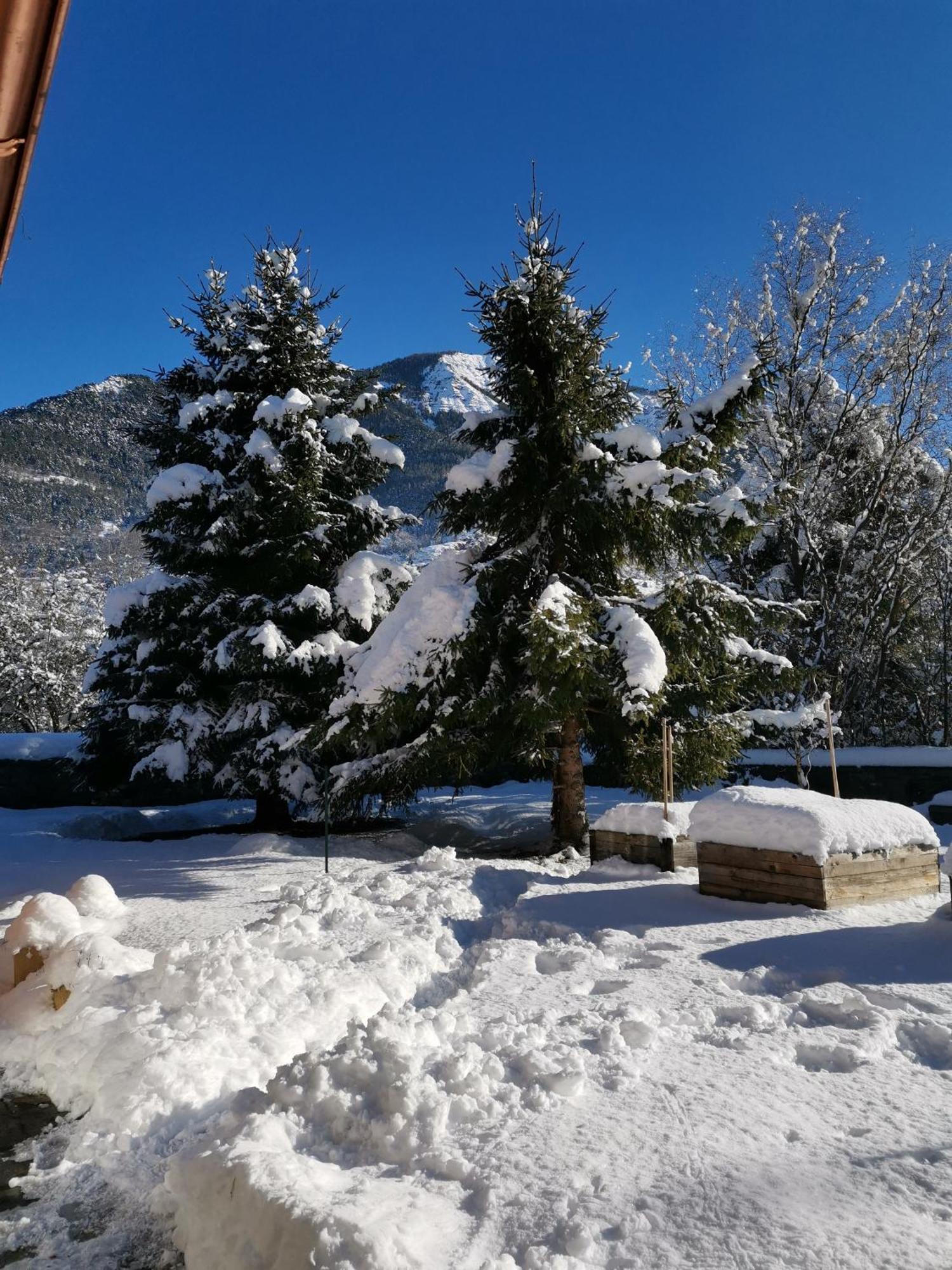 Chalet La Cachette Cyclists & Skiers Le Bourg-dʼOisans Dış mekan fotoğraf